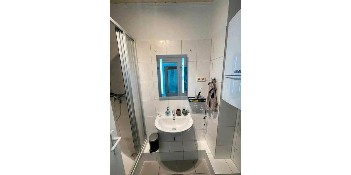 Etagenwohnung Braunschweig Wabe-Schunter-Beberbach - 3 Zimmer, 100 m&sup2;, 1.200&euro; | Angebot:26300747