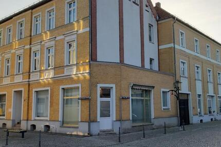 Wohnung Falkenberg/Elster Elster - 2 Zimmer, 51 m&sup2;, 306&euro; | Angebot:25120894