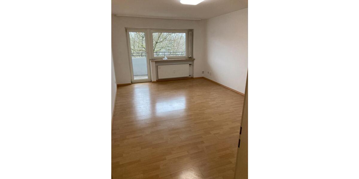 Etagenwohnung Neu-Isenburg Isenburg - 1 Zimmer, 35 m&sup2;, 500&euro; | Angebot:26613009