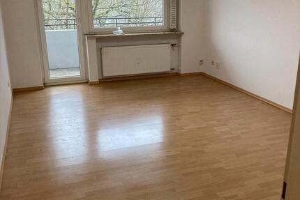 Wohnung Neu-Isenburg Isenburg - 1 Zimmer, 35 m&sup2;, 500&euro; | Angebot:26613009