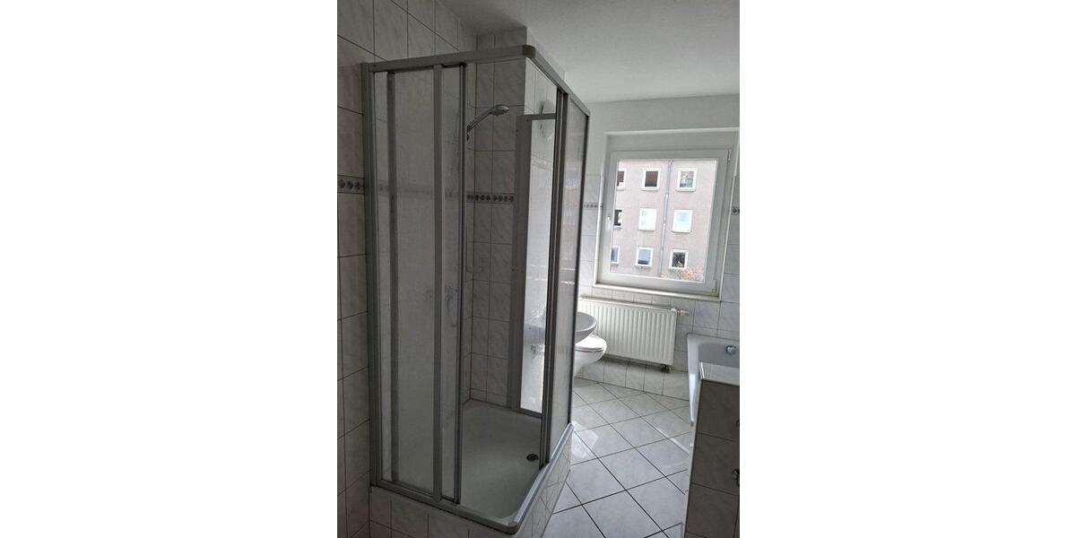 Etagenwohnung Ebeleben - 3 Zimmer, 66 m&sup2;, 394&euro; | Angebot:26337145