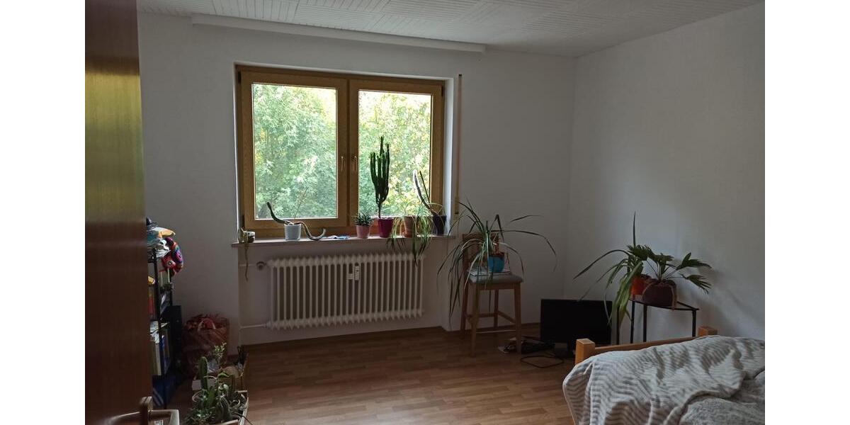 Etagenwohnung Krummennaab - 3 Zimmer, 80 m&sup2;, 400&euro; | Angebot:25207622
