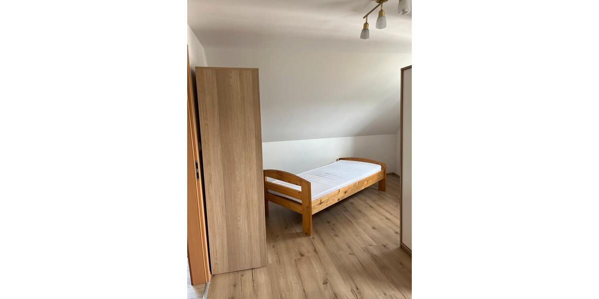 Einfamilienhaus Pronsfeld - 4 Zimmer, 110 m&sup2;, 1.150&euro; | Angebot:25833957