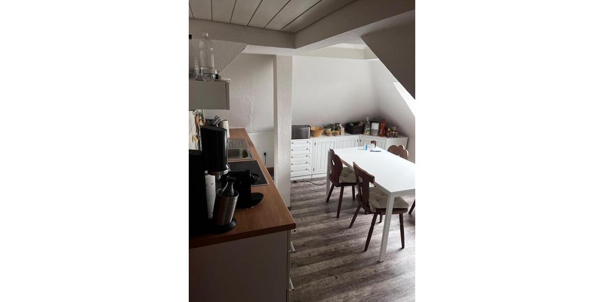 WG-Zimmer Stuttgart Mitte Untermiete Februar und März 2026 1 zimmer