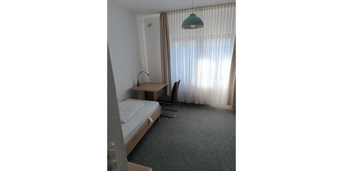 Etagenwohnung Köln Rodenkirchen - 1 Zimmer, 16 m&sup2;, 400&euro; | Angebot:26315026