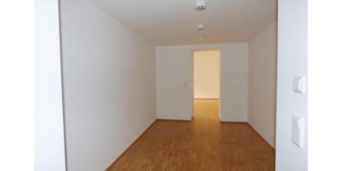 Etagenwohnung Leipzig Süd - 5 Zimmer, 212 m&sup2;, 2.332&euro; | Angebot:25232376