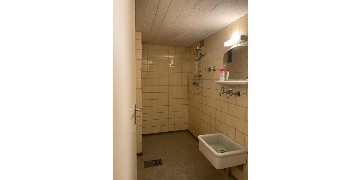Erdgeschoßwohnung Hamburg Wandsbek - 4 Zimmer, 121 m&sup2;, 2.175&euro; | Angebot:26678163