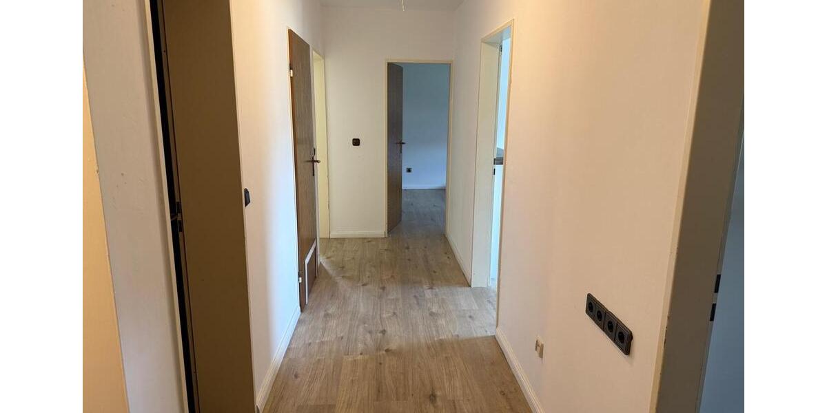 Erdgeschoßwohnung Nürnberg Gaismannshof - 3 Zimmer, 72 m&sup2;, 1.300&euro; | Angebot:25856502