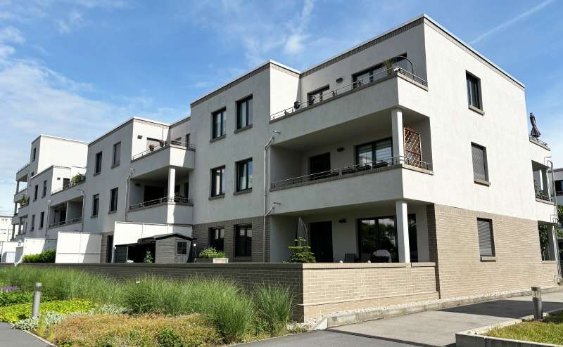 Etagenwohnung Dresden Seidnitz - 4 Zimmer, 120 m&sup2;, 1.925&euro; | Angebot:26155849