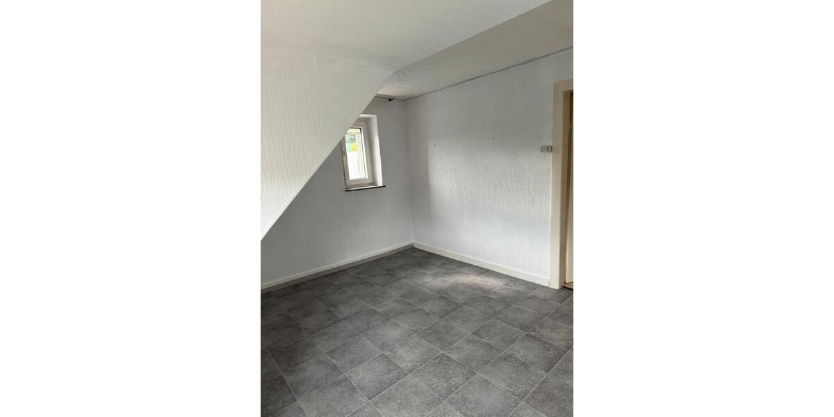 Dachgeschoßwohnung Hemer - 3 Zimmer, 54 m&sup2;, 425&euro; | Angebot:25195567