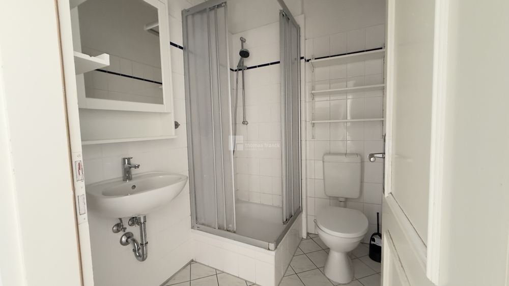Perfekt für die kleine Familie: 3-Zimmer-Wohnung mit Balkon - Etagenwohnung Schwerin Feldstadt | Angebot:27191298
