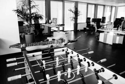 Moderne Arbeitsplätze im klimatisierten Penthouse - Office - All-in-Miete