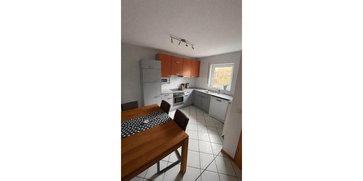 Etagenwohnung Schweich - 2 Zimmer, 70 m&sup2;, 700&euro; | Angebot:25483178