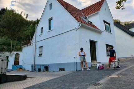Haus Vlotho - 6 Zimmer, 145 m&sup2;, 1.300&euro; | Angebot:26581628