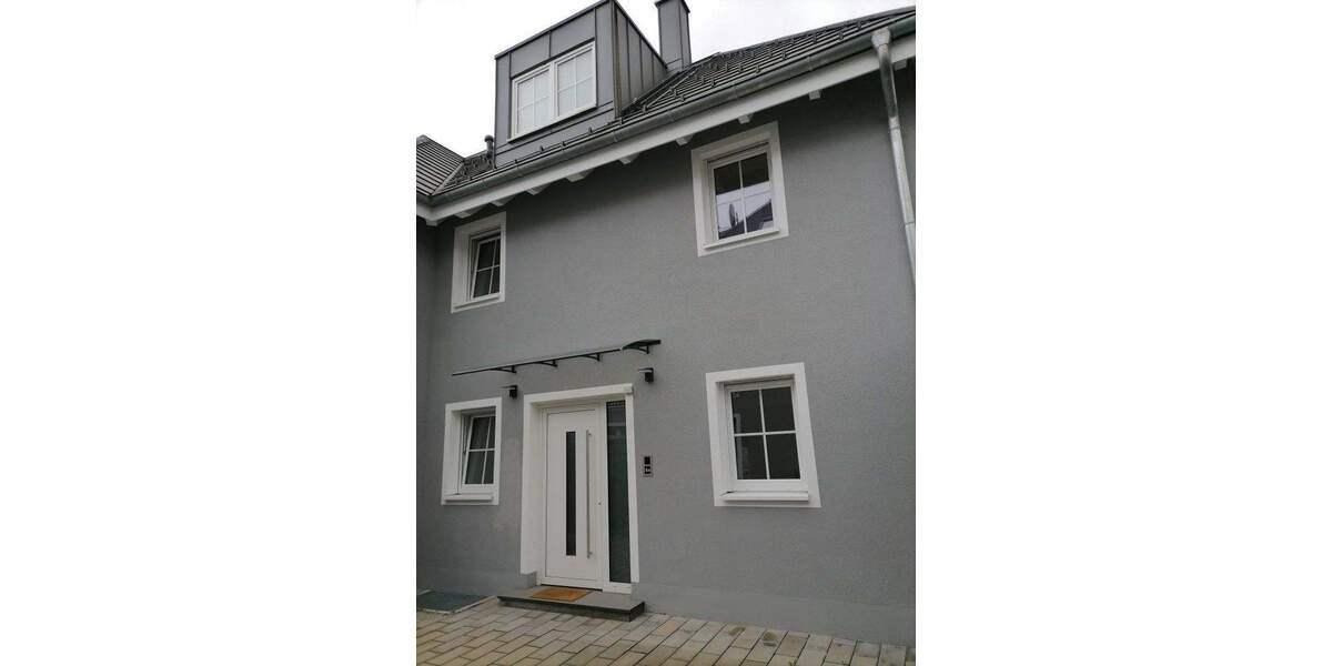 Tolles Walmdach-DHH in Gilching 7 zimmer