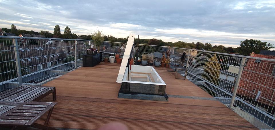 Dachgeschoßwohnung Wedel - 3 Zimmer, 95 m&sup2;, 1.250&euro; | Angebot:24467140