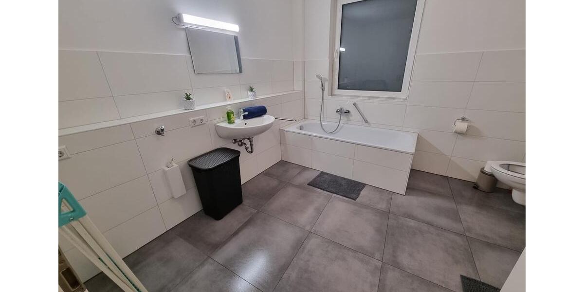 Wohnen auf Zeit Pforzheim Weststadt - 4 Zimmer, 104 m&sup2;, 2.450&euro; | Angebot:21811477