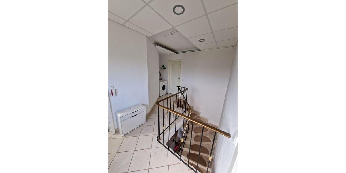 Doppelhaushälfte Niederburg - 3 Zimmer, 150 m&sup2;, 950&euro; | Angebot:26167780