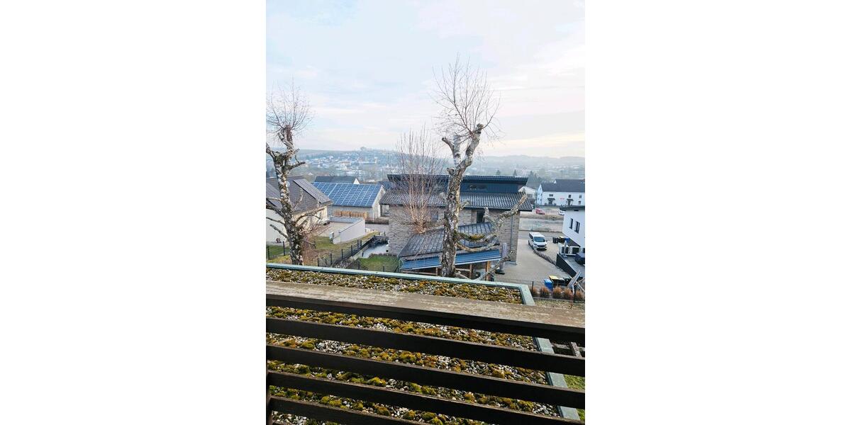 Dachgeschoßwohnung Buchen (Odenwald) - 3 Zimmer, 88 m&sup2;, 600&euro; | Angebot:25049689