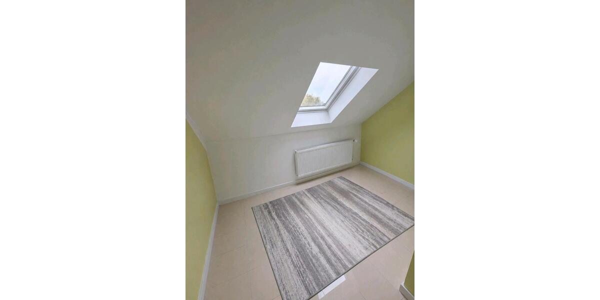 Dachgeschoßwohnung Gütersloh Avenwedde - 3 Zimmer, 50 m&sup2;, 595&euro; | Angebot:26686420