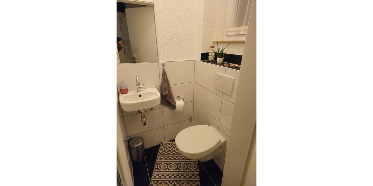 Wohnen auf Zeit Göppingen - 14 Zimmer, 98 m&sup2;, 460&euro; | Angebot:25720834