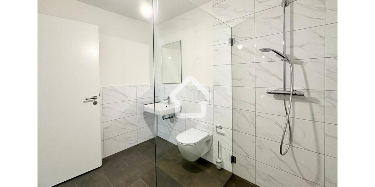 Etagenwohnung Lingen (Ems) - 2 Zimmer, 79 m&sup2;, 790&euro; | Angebot:24139016
