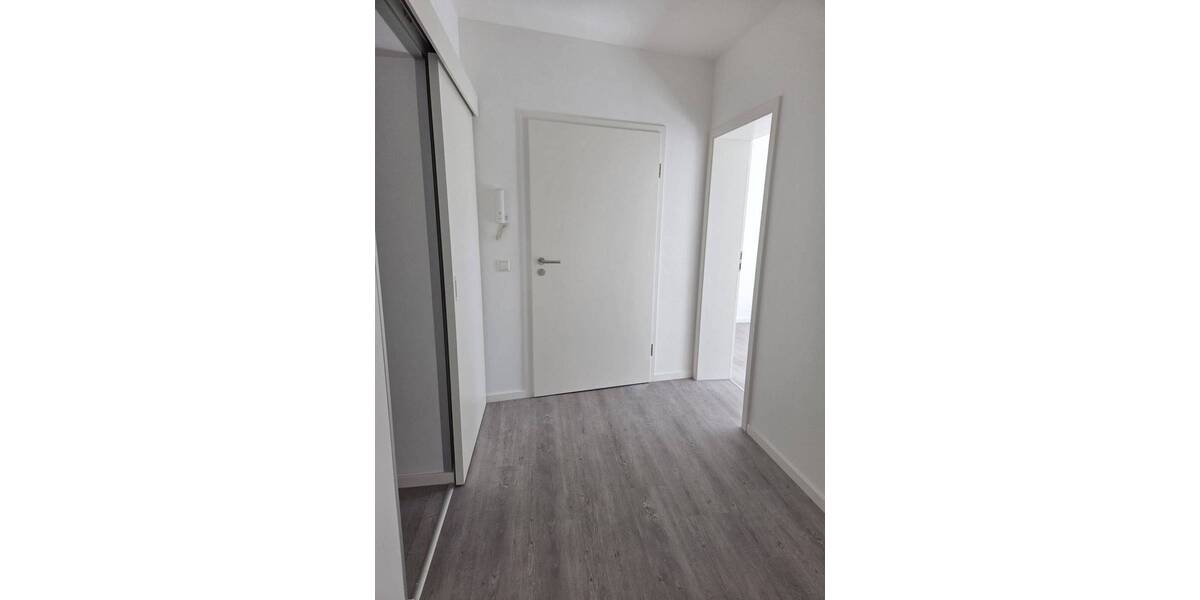 Etagenwohnung Eisenach - 2 Zimmer, 63 m&sup2;, 524&euro; | Angebot:26273422