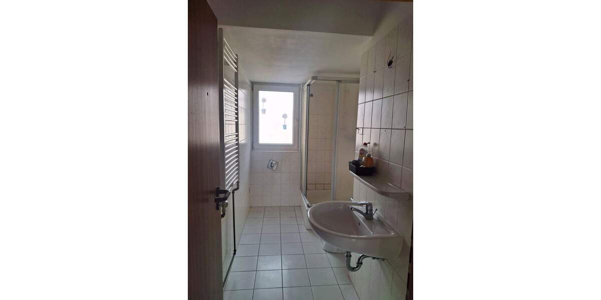 Etagenwohnung Bremerhaven Geestemünde - 3 Zimmer, 63 m&sup2;, 500&euro; | Angebot:25768778