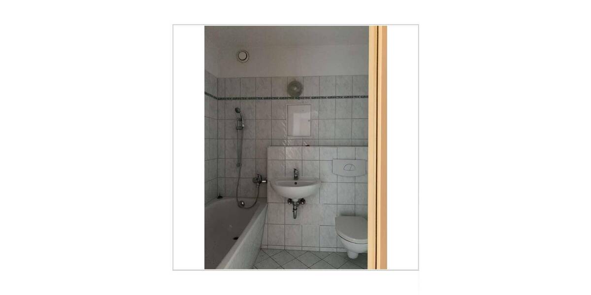 Etagenwohnung Magdeburg Neustädter See - 2 Zimmer, 48 m&sup2;, 328&euro; | Angebot:25692309