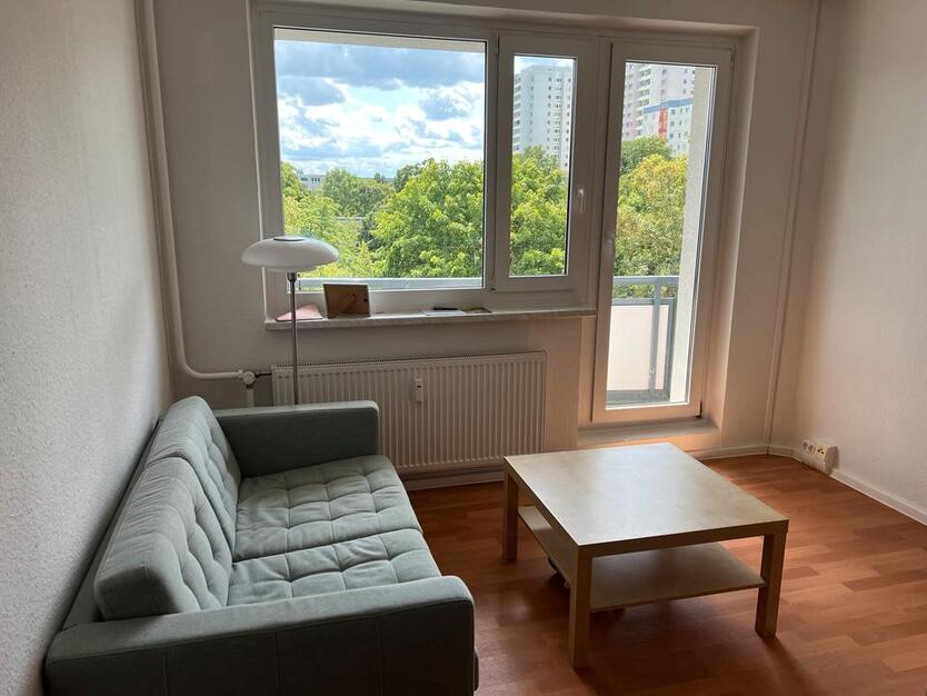 2 Zimmer Wohnung mit Balkon