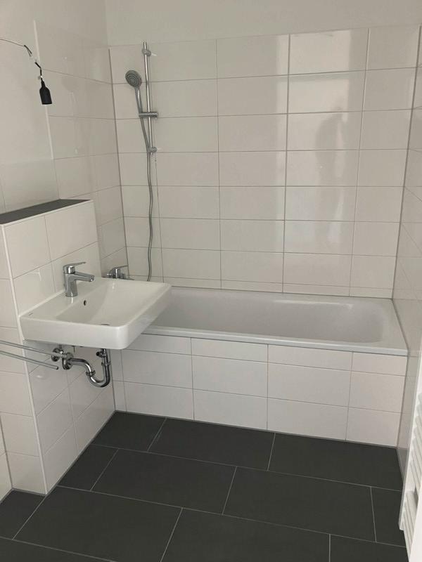 3 Zimmer Wohnung komplett Modernisiert in ruhiger Lage mitten im schönen Westerfilde