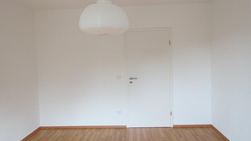 Etagenwohnung Ingolstadt - 3 Zimmer, 84 m&sup2;, 1.200&euro; | Angebot:24393036