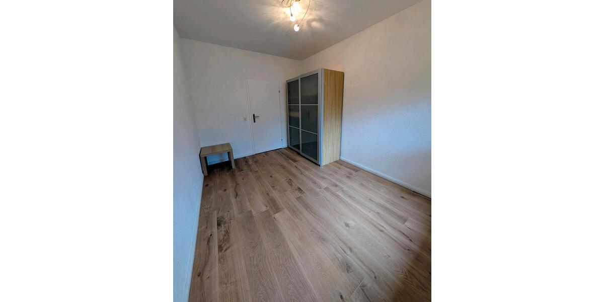 Etagenwohnung Ettenheim - 3 Zimmer, 80 m&sup2;, 1.150&euro; | Angebot:26048782