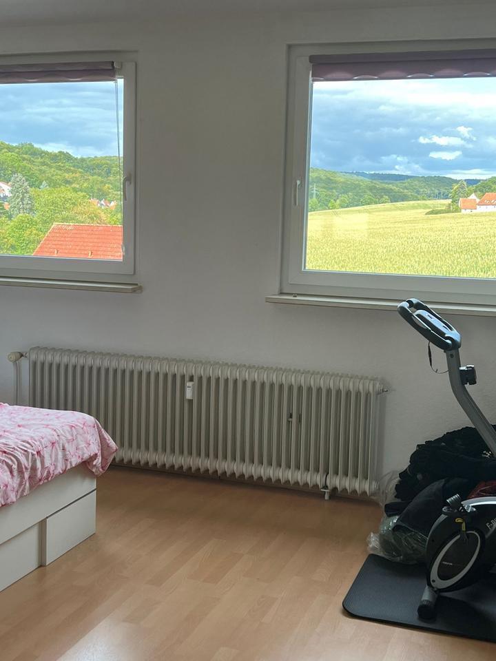 Helle 3 Zi-Wohnung in Eimbeckhausen ab 01.12. zu vermieten