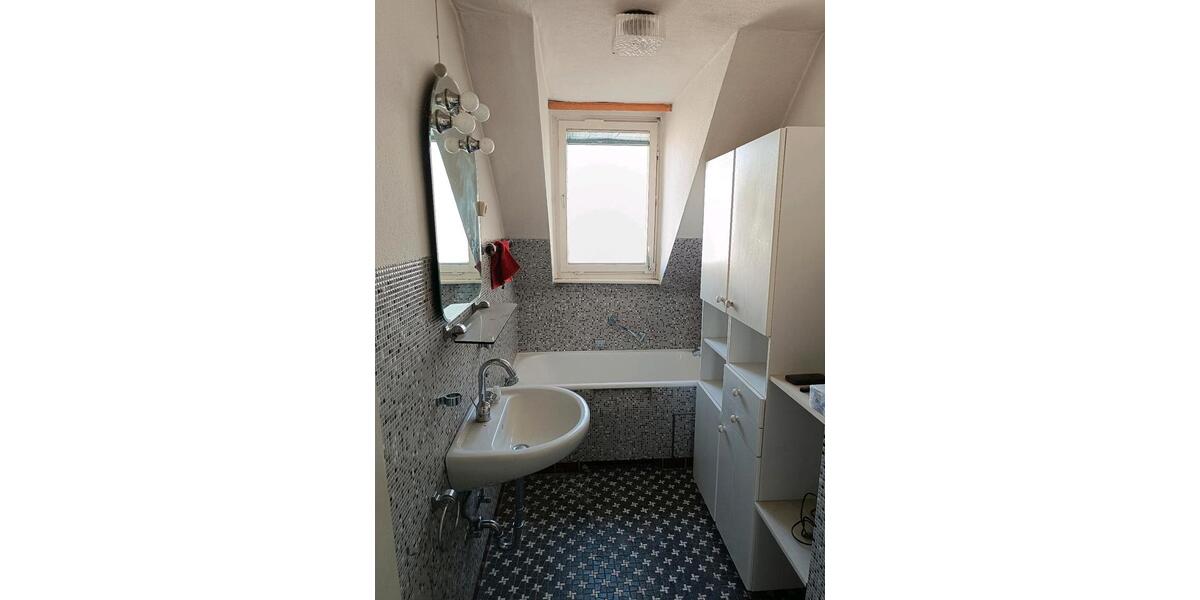 Wohnen auf Zeit Coburg - 1 Zimmer, 14 m&sup2;, 275&euro; | Angebot:25961518