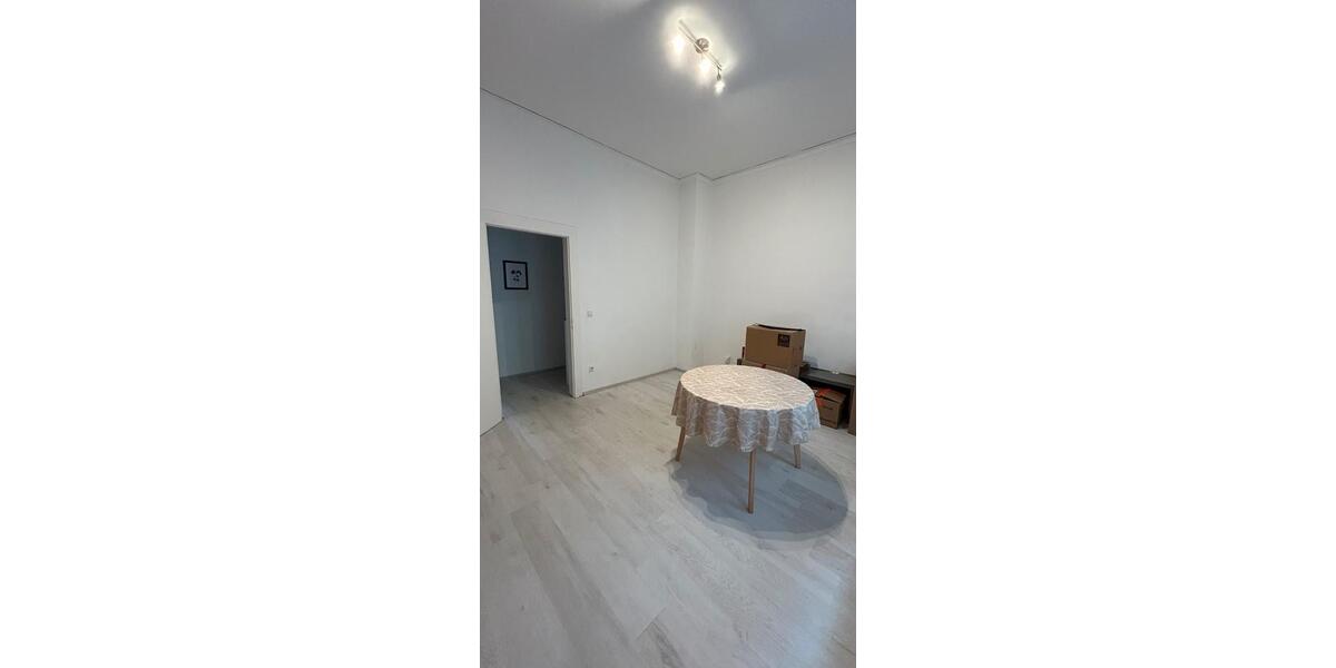 Erdgeschoßwohnung Herne Wanne - 4.5 Zimmer, 125 m&sup2;, 1.250&euro; | Angebot:25087090