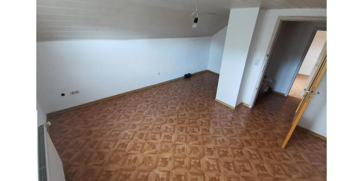 Hochparterre Sinsheim - 3 Zimmer, 85 m&sup2;, 650&euro; | Angebot:26699167