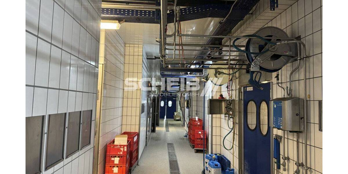 Fabrikgebäude zu mieten: Arbeiten und wohnen unter einem Dach zimmer