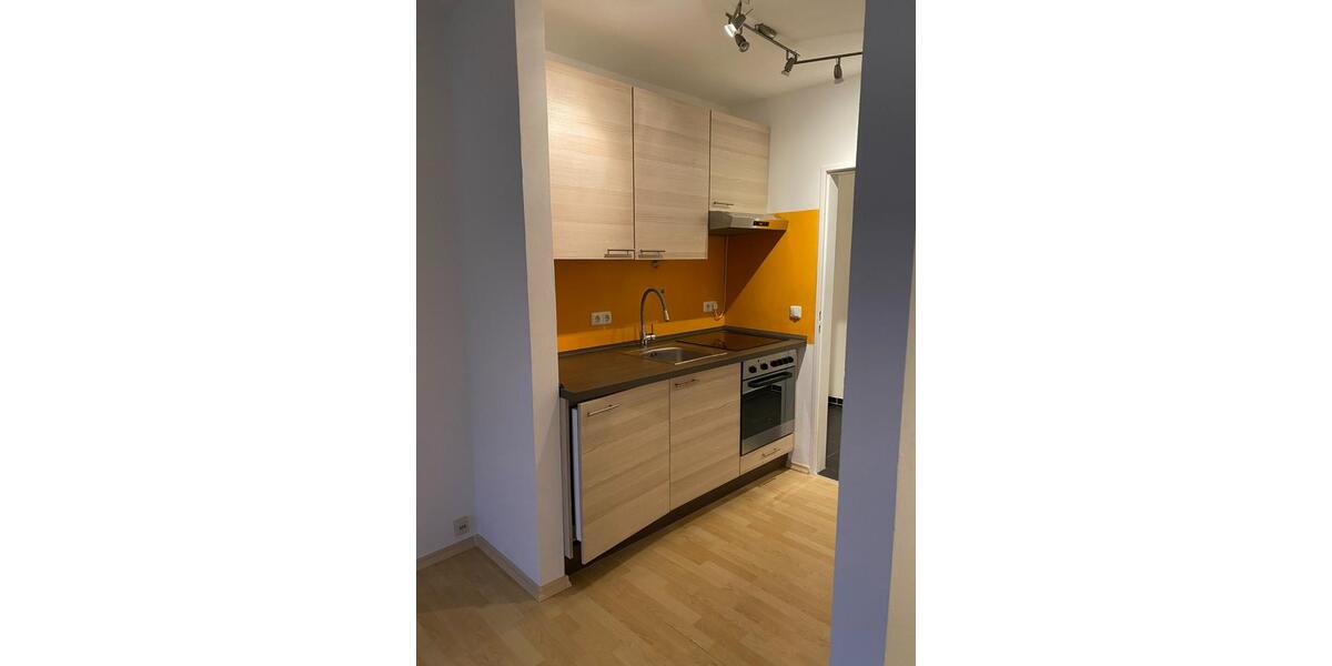 Erdgeschoßwohnung Straubing - 1 Zimmer, 35 m&sup2;, 485&euro; | Angebot:25702426