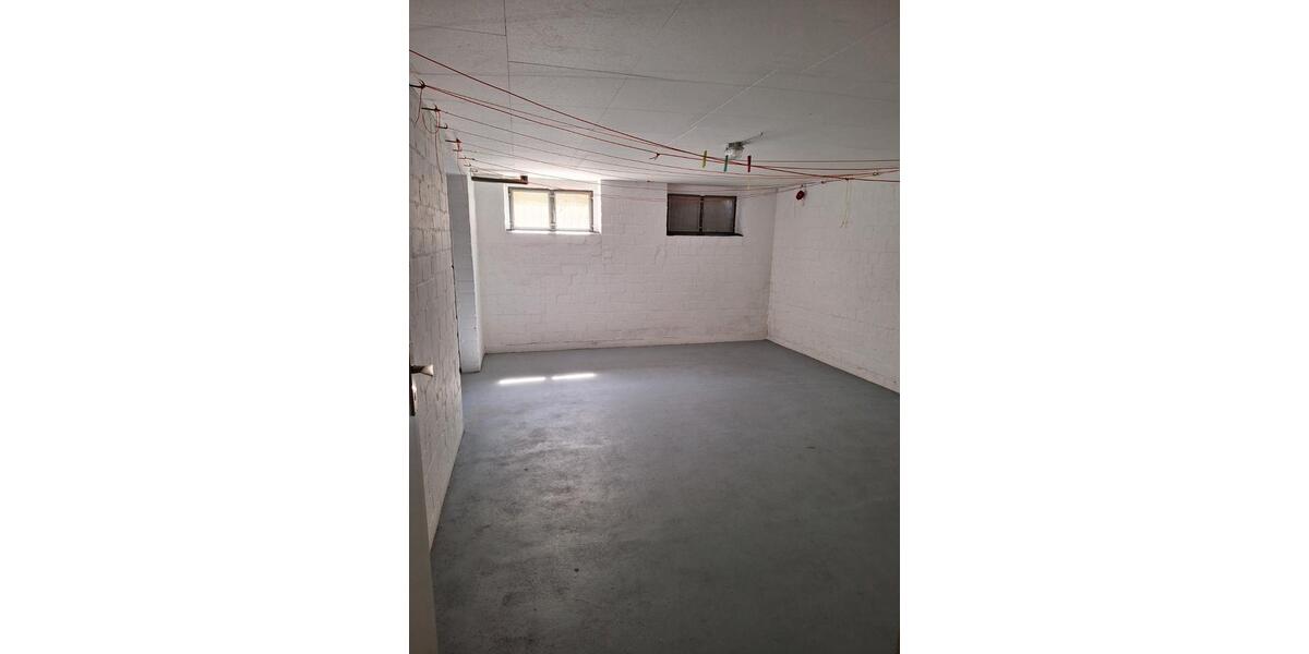 Etagenwohnung Arnsberg - 3 Zimmer, 85 m&sup2;, 750&euro; | Angebot:26623834