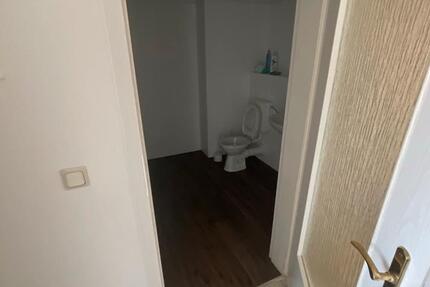 Such Nachmieter von WG ab sofort 1 zimmer