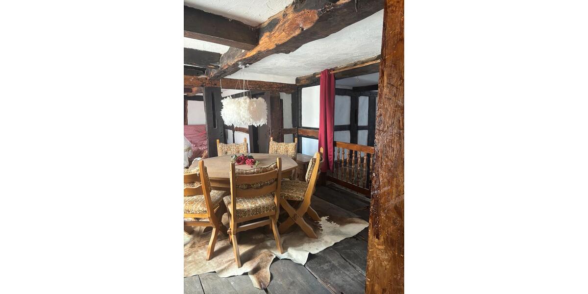 Einfamilienhaus Schieder-Schwalenberg Schwalenberg - 4 Zimmer, 180 m&sup2;, 1.200&euro; | Angebot:26125151