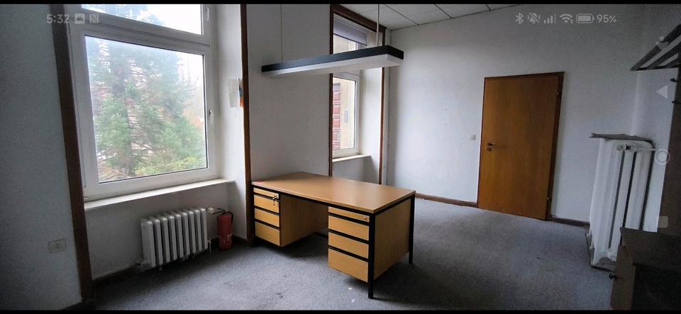 Gewerbeobjekt Kalletal - 250&euro; | Angebot:24568174