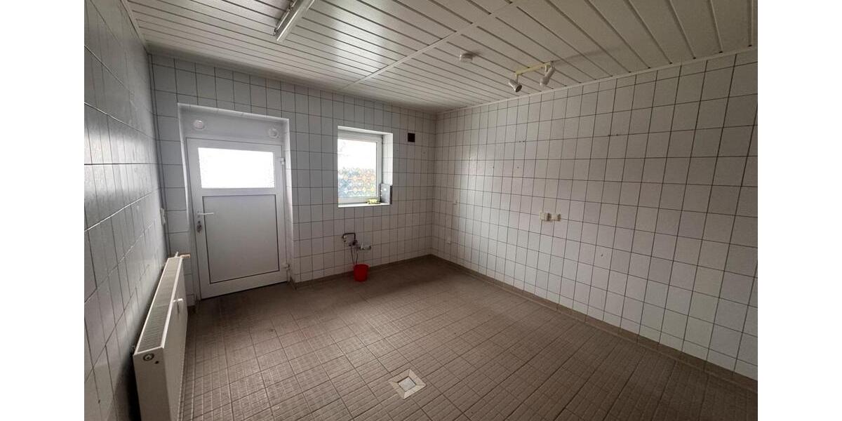 Gewerbeobjekt Jördenstorf - 300&euro; | Angebot:24813927