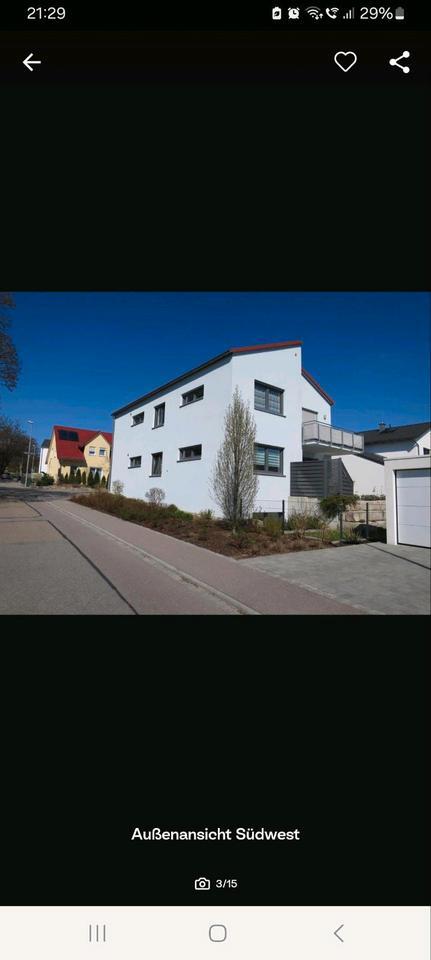 1 Zimmer-Wohnung mit BadWC und Küchenzeile