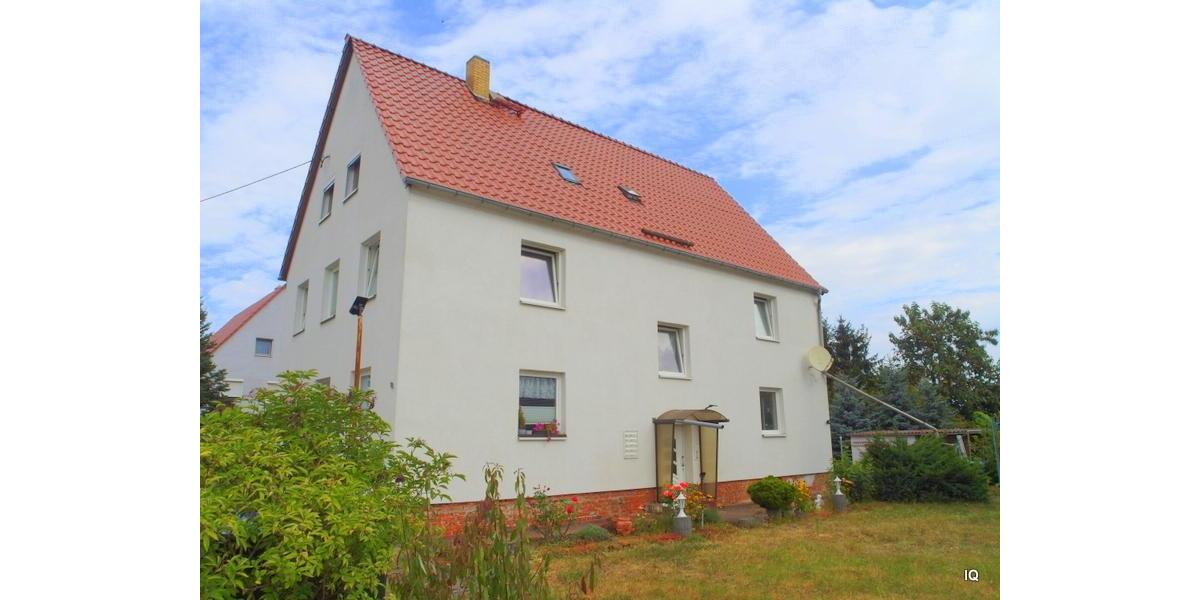Etagenwohnung Zeithain - 2 Zimmer, 48 m&sup2;, 300&euro; | Angebot:26649286