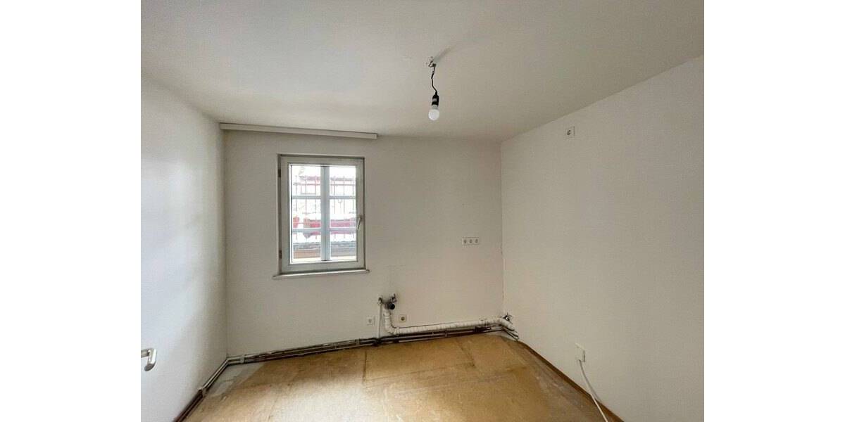 Etagenwohnung Lauf an der Pegnitz Lauf - 3 Zimmer, 71 m&sup2;, 560&euro; | Angebot:25997636
