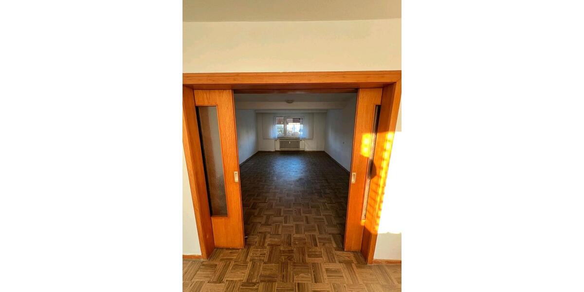 Erdgeschoßwohnung Grebenhain - 3 Zimmer, 75 m&sup2;, 750&euro; | Angebot:25632151