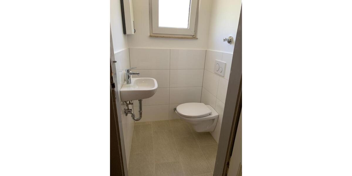Wohnen auf Zeit Darmstadt Darmstadt-Nord - 17 Zimmer, 15 m&sup2;, 300&euro; | Angebot:25723408