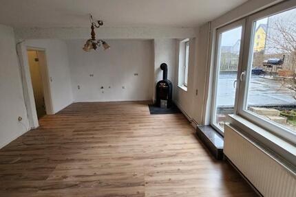 Wohnung Stadtoldendorf - 5 Zimmer, 140 m&sup2;, 750&euro; | Angebot:26291993